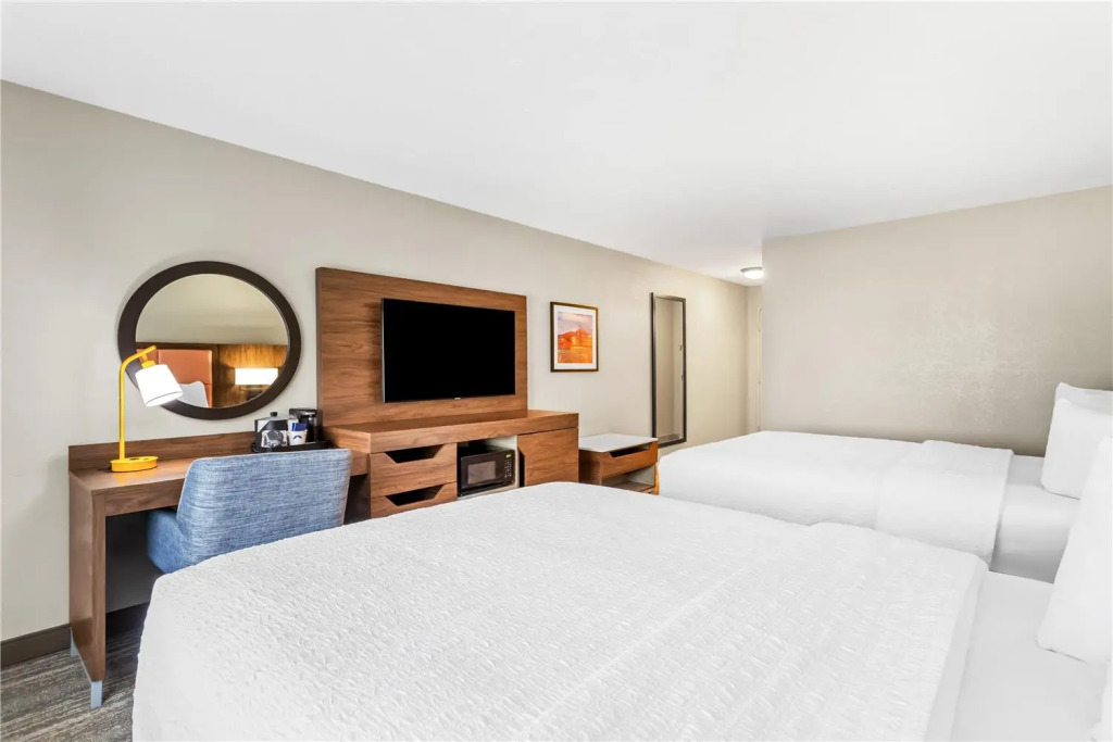 Hampton Inn & Suites Farmington