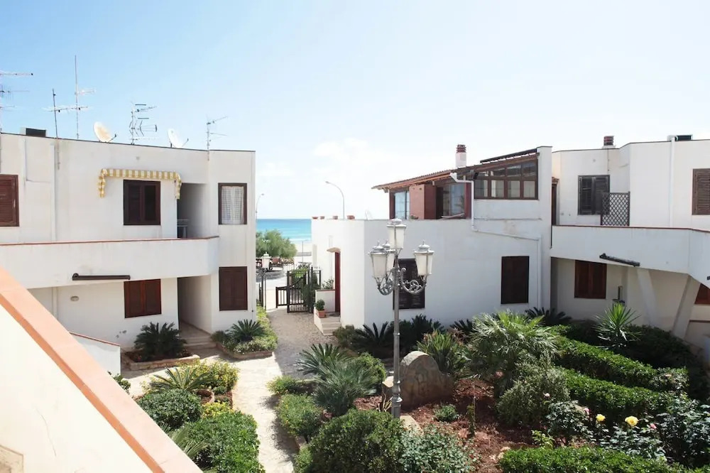 I Tre Golfi Garden Beach