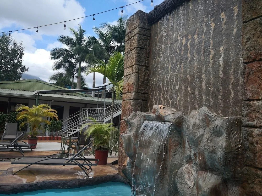Arenal Container Hostel