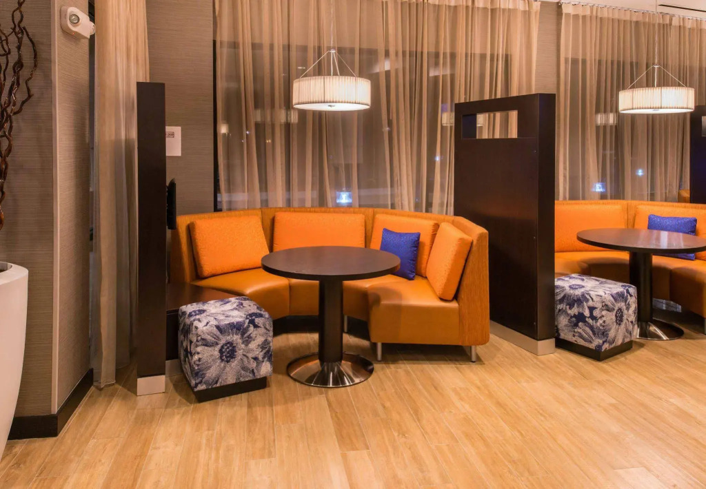 Courtyard by Marriott Jacksonville