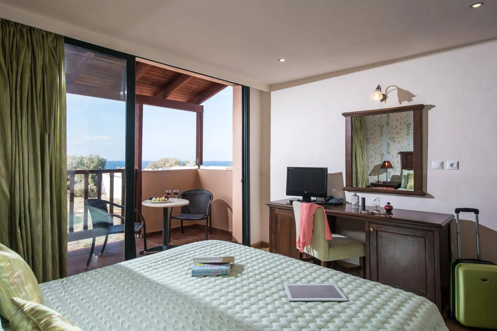 Mila Sissi Bay Hotel