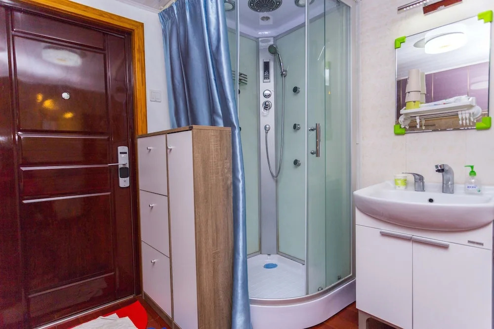 Pujiang Home Lodging Shandong Mid Rd