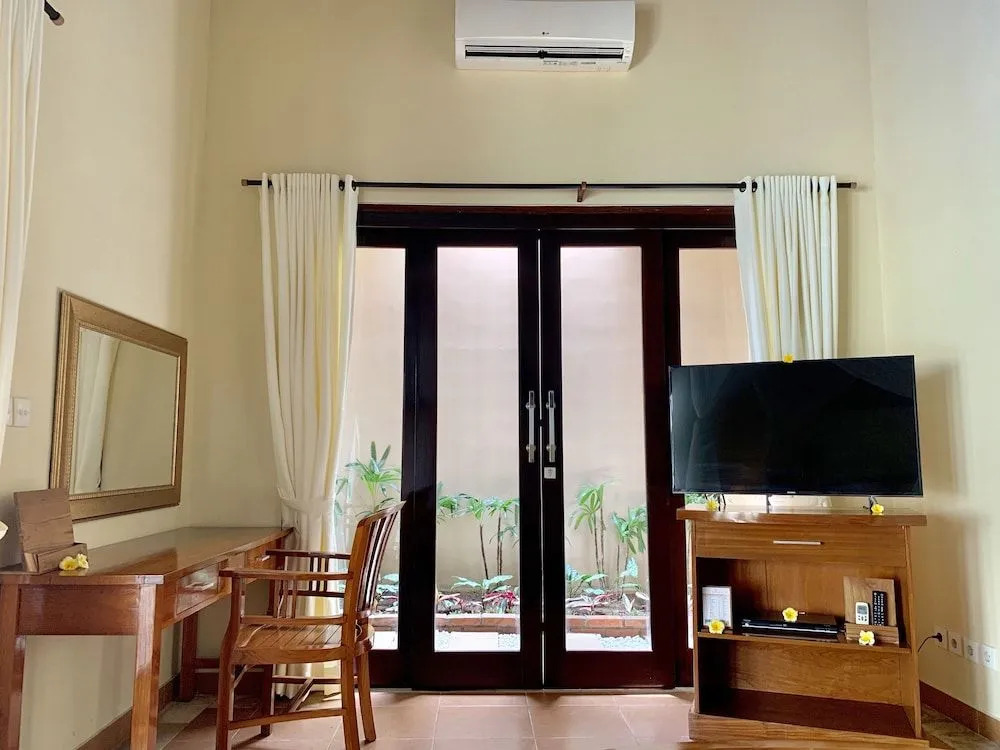 Kartika Dahayu Private Pool Villas