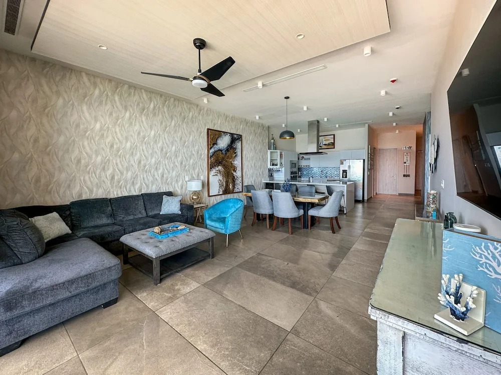 Beachtop Haven 2BR Condo at Iconic Sandy Beach