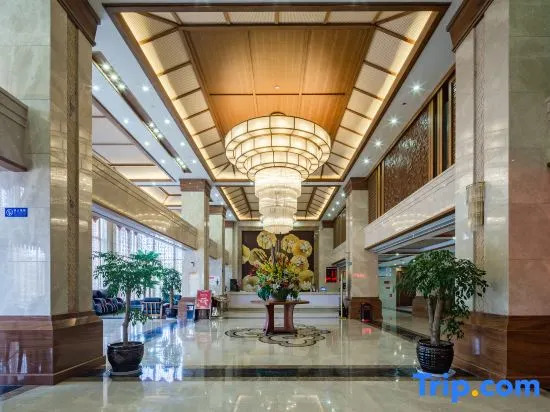 Yunqi Hotel