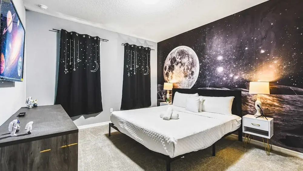 Resort Villa: Pool, Spa & Disney Proximity