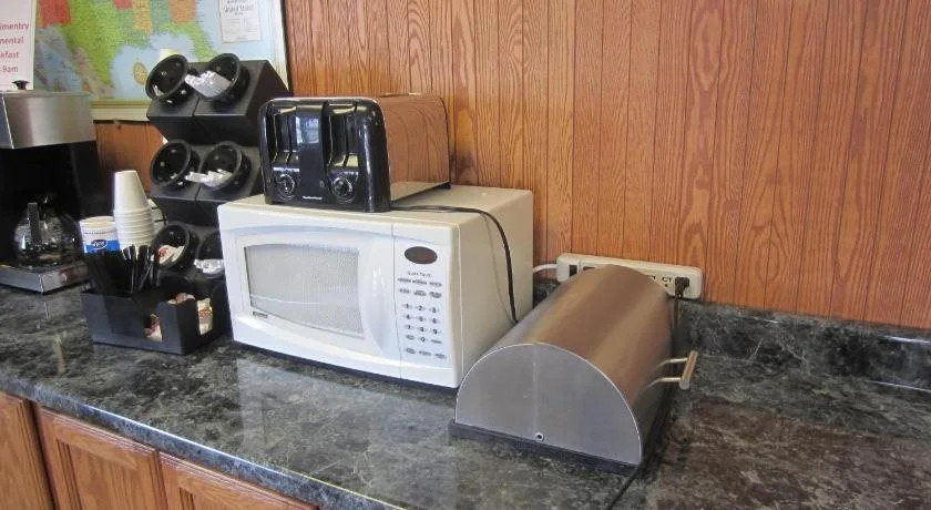 Cloud 9 Motel