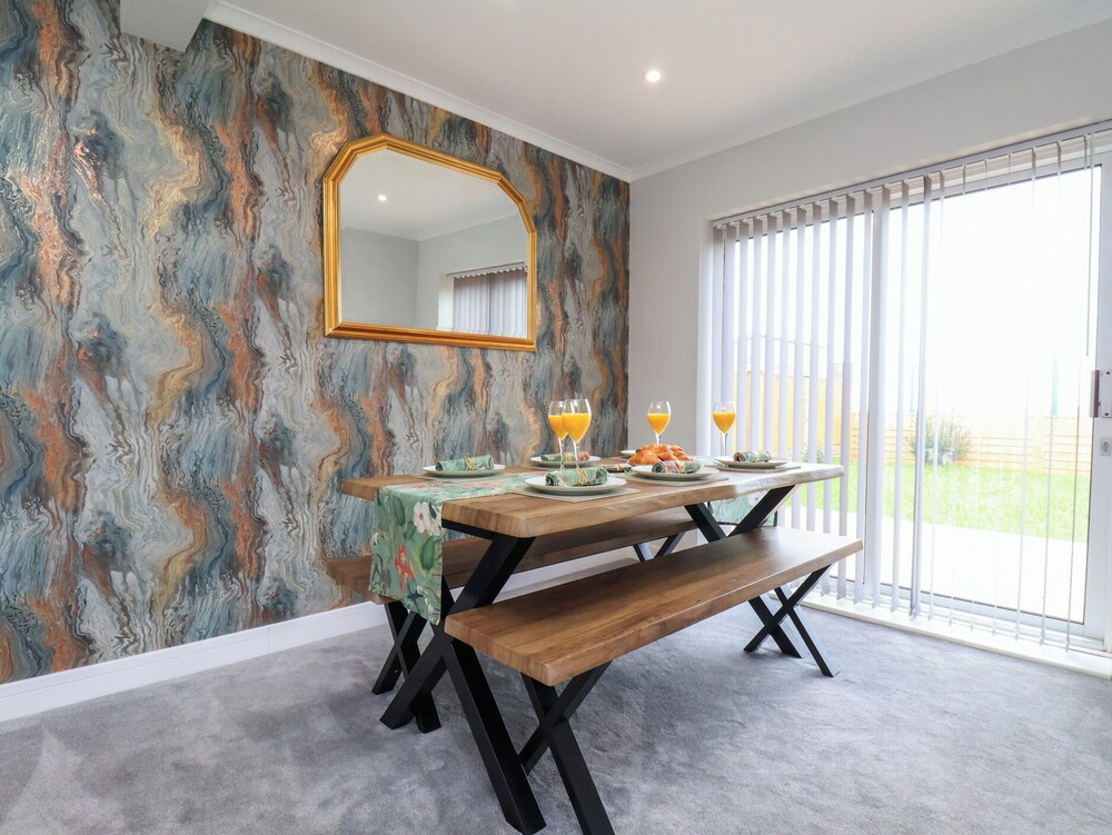 Sea View House