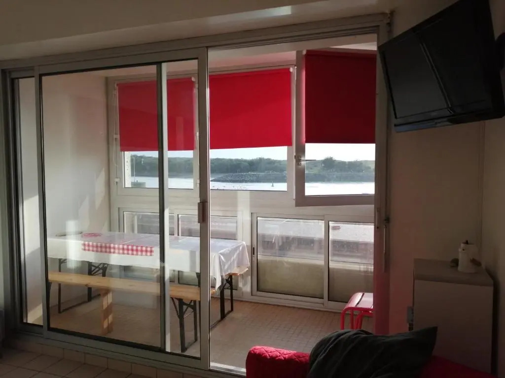 Appartement Saint-Gilles-Croix-de-Vie, 1 pièce, 4 personnes - FR-1-91-145