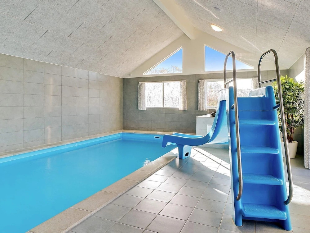 Enticing Holiday Home in Jutland With Swimming Pool