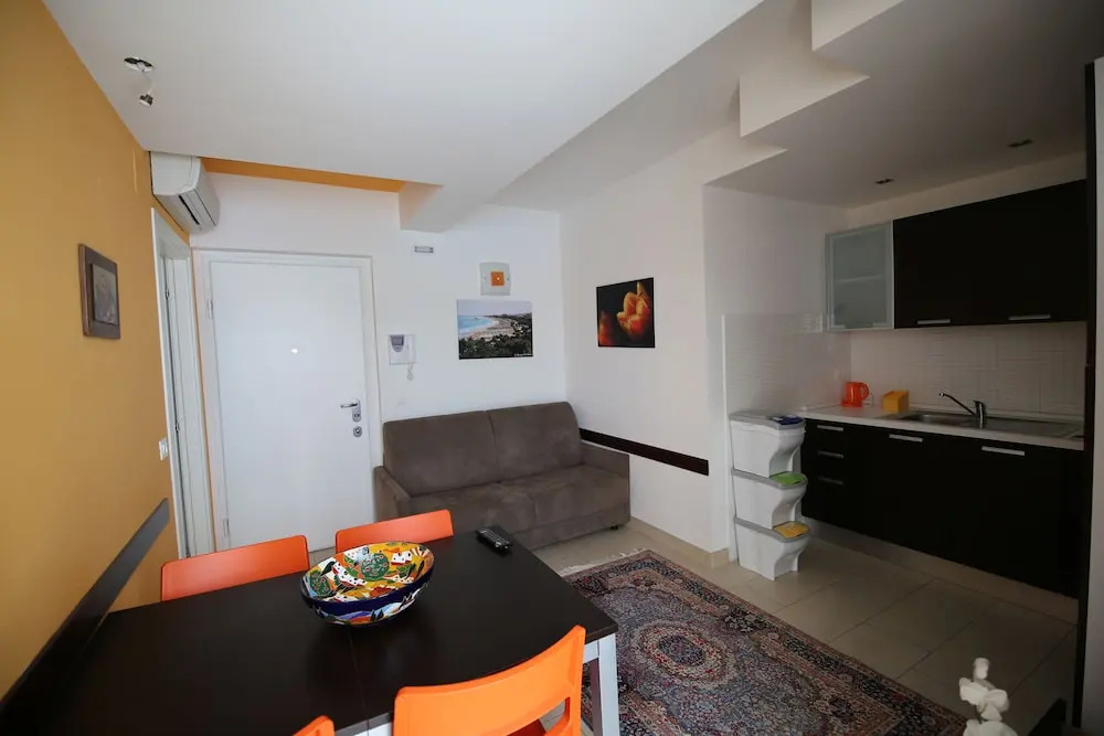 Apartment 30 Meters From The Sea 6 Beds Without Sea View