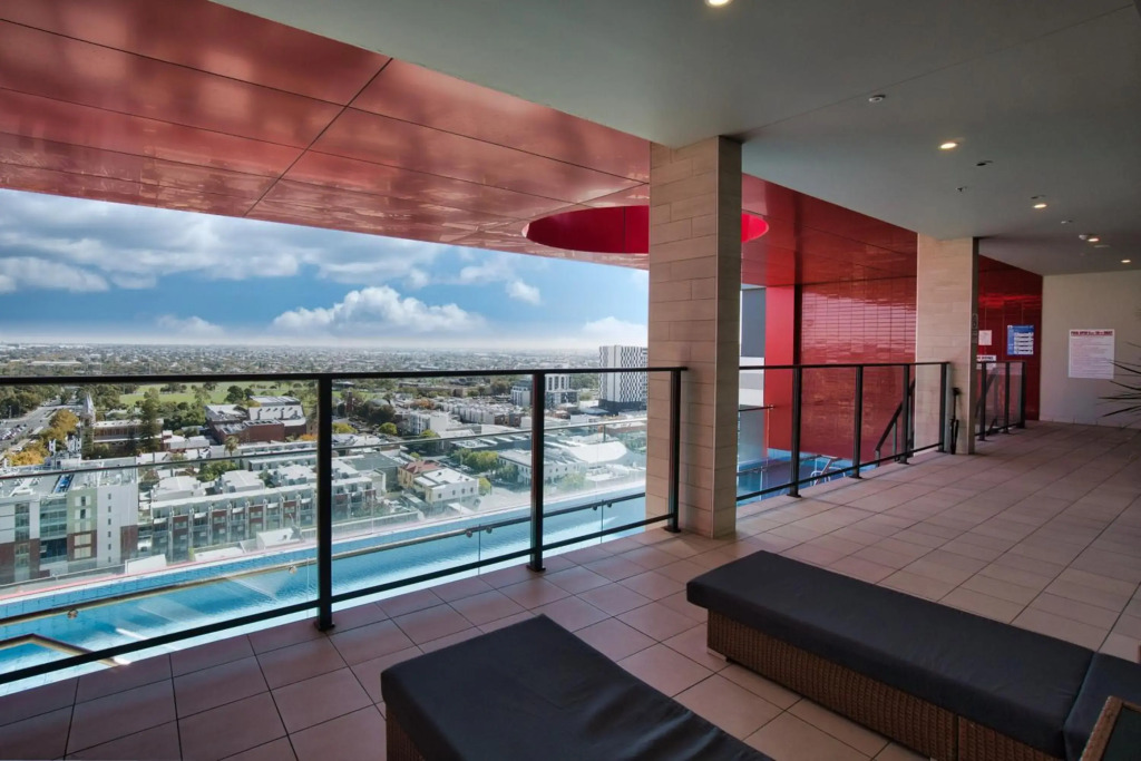 Luxury 2 Bedroom Apartment - Adelaide CBD