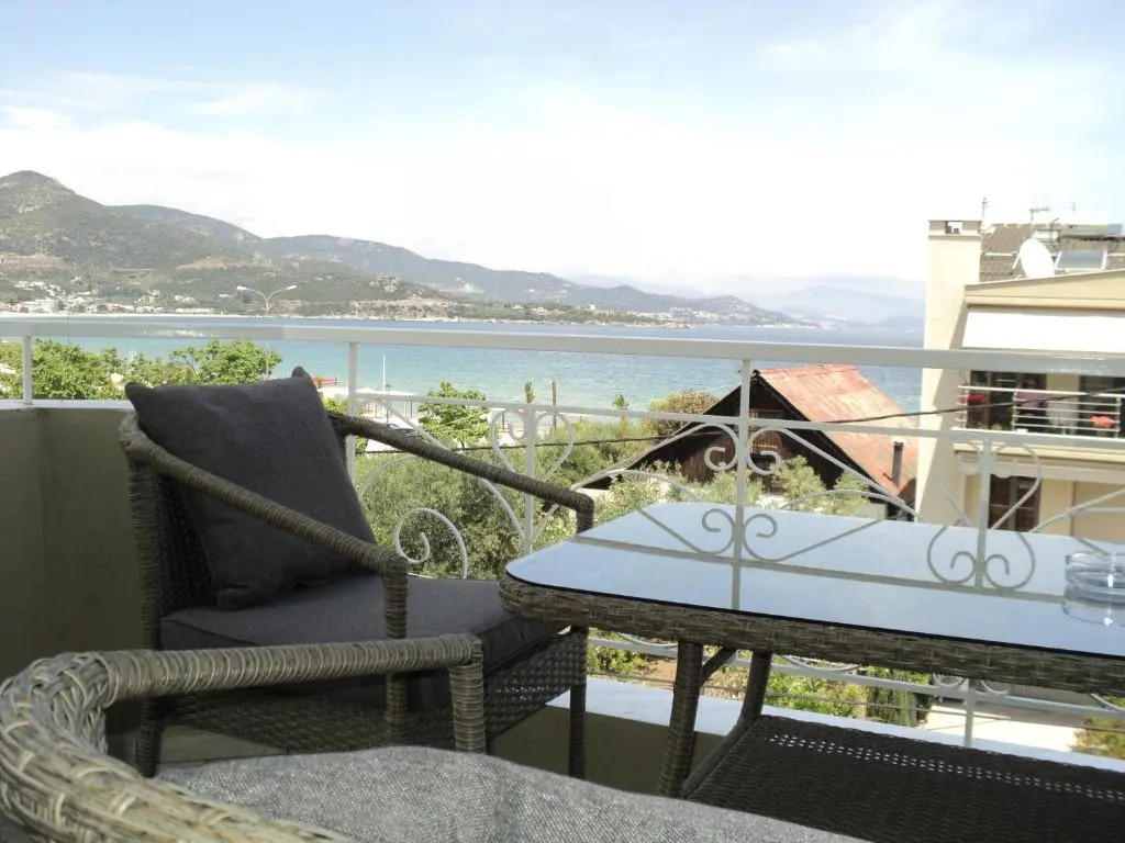 Serenada Apartment Nea Iraklitsa