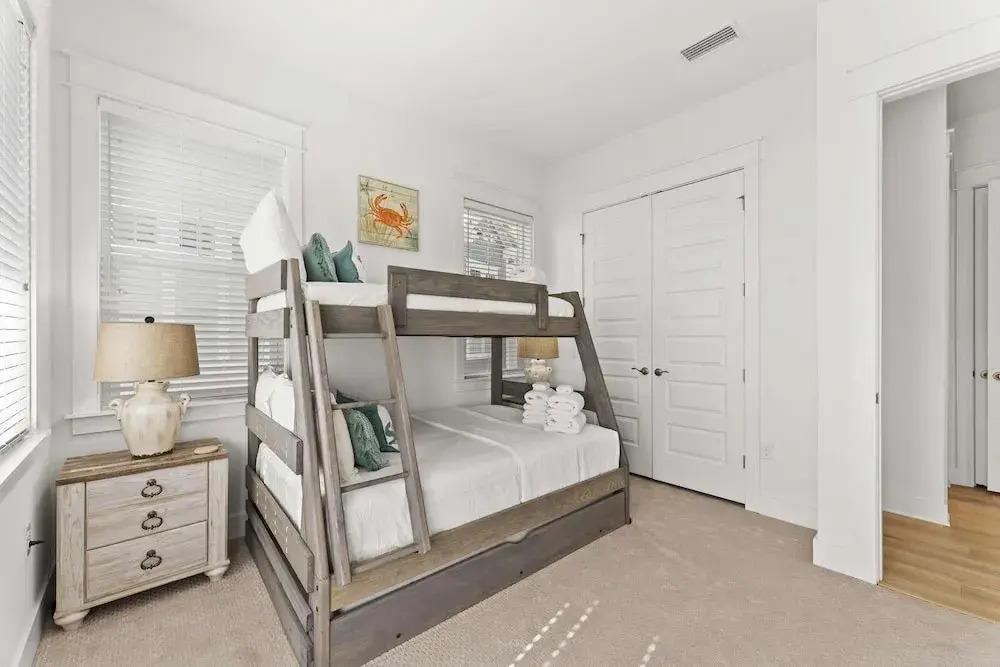 Rhema Beach Haus 2BR Luxury Retreat