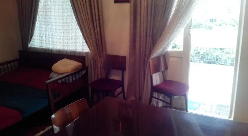 Guest House on Brtskinvale St. 51
