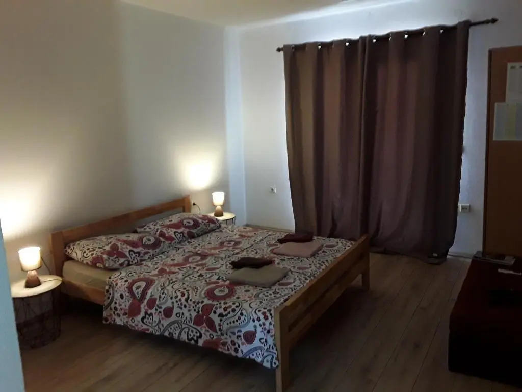 BenJak Apartments