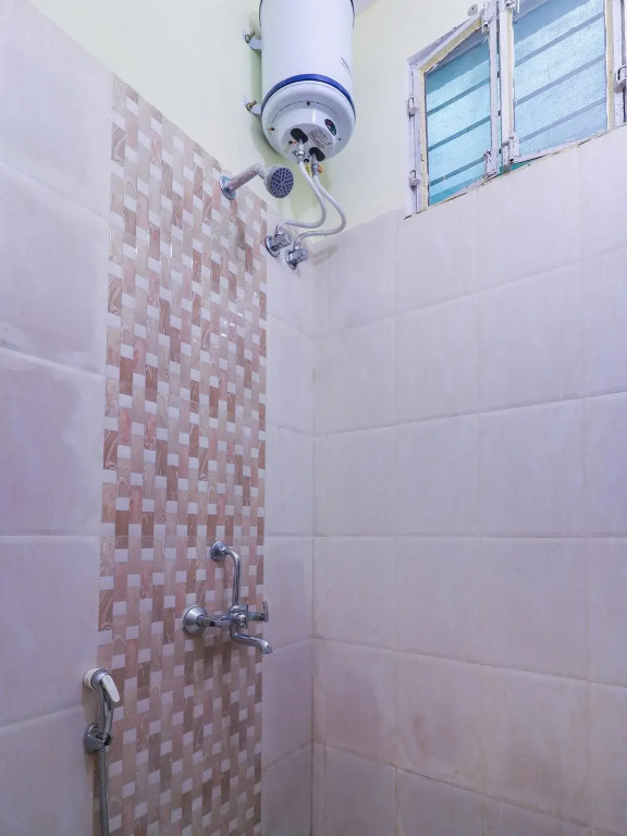 Rj 14 Home Stay By OYO Rooms
