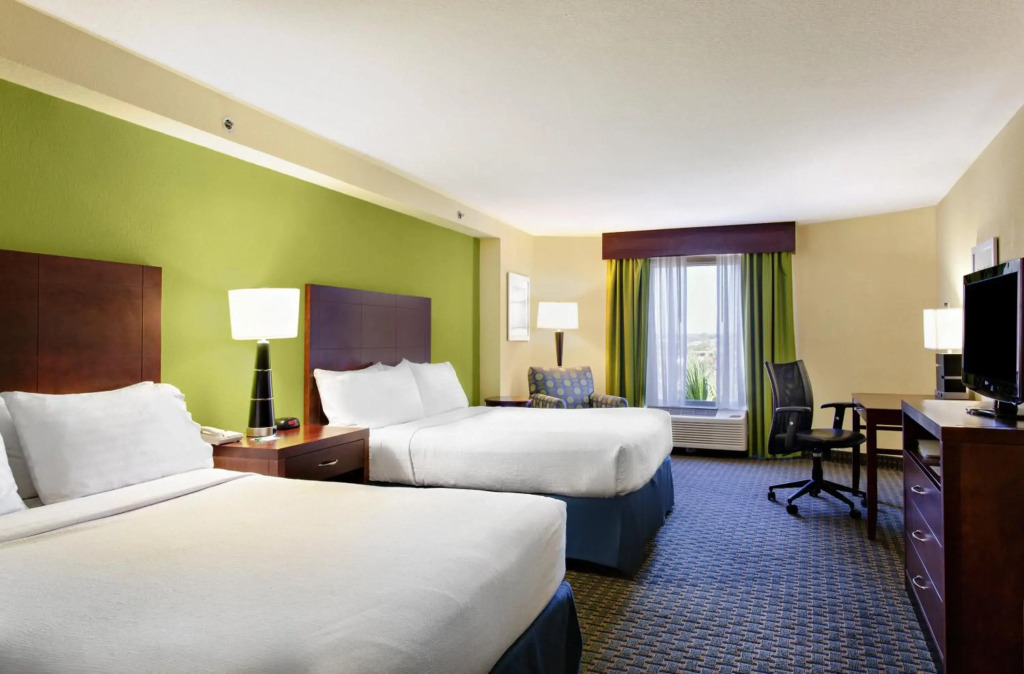 Holiday Inn Hotel & Suites Daytona Beach On The Ocean by IHG