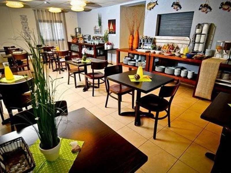Dolphin Village - Sea Resort By Ran Hotels