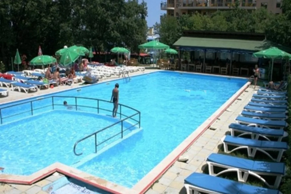 Sunny Varshava Hotel