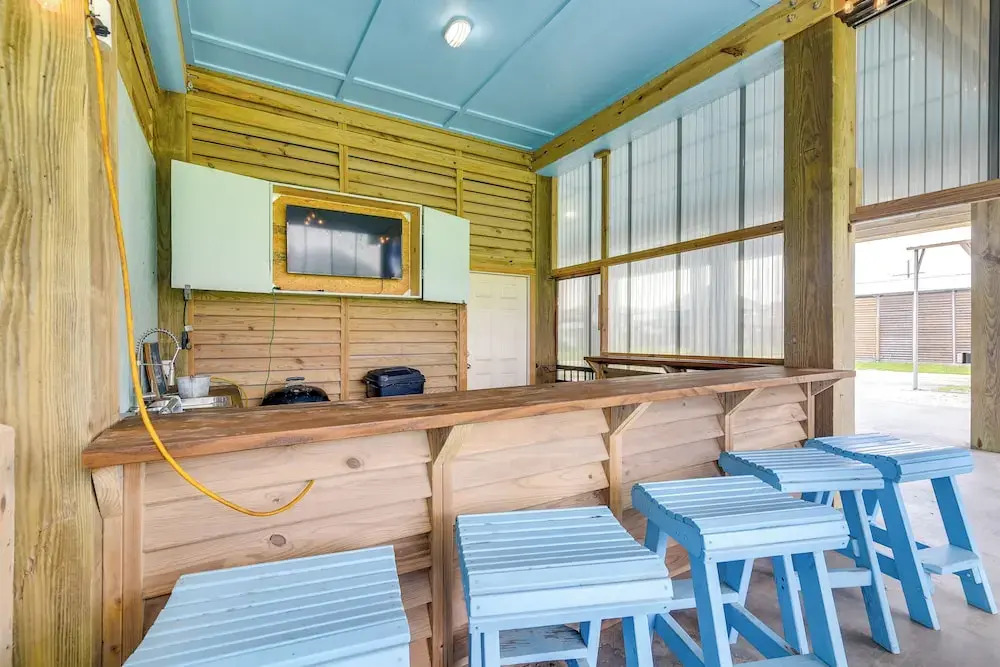 Walk to Sand! Home w/ Wide-open Ocean Views + Bar