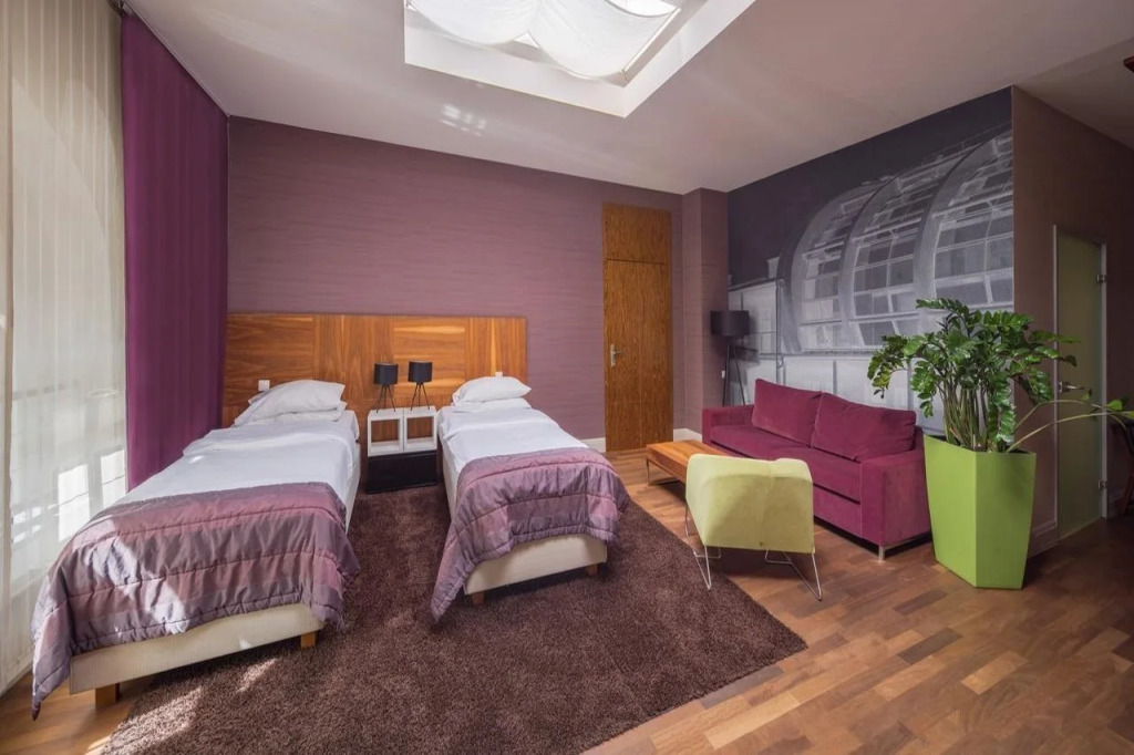 City Park Hotel & Residence