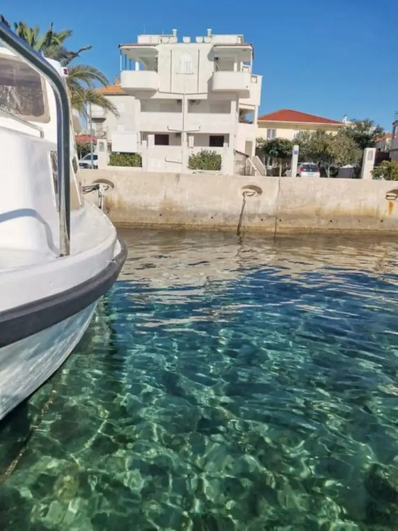 Zvon - 10 m From sea - A1