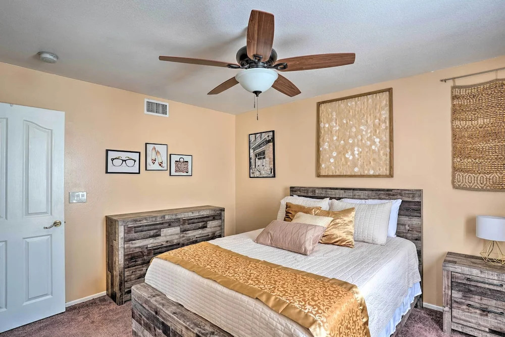 4 Mi to Coachella: Indio Home w/ Pool & Patio!