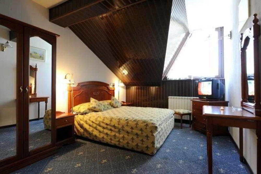 Phoenix Spa Hotel