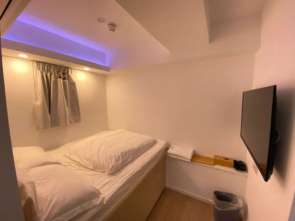 T A B Hotel