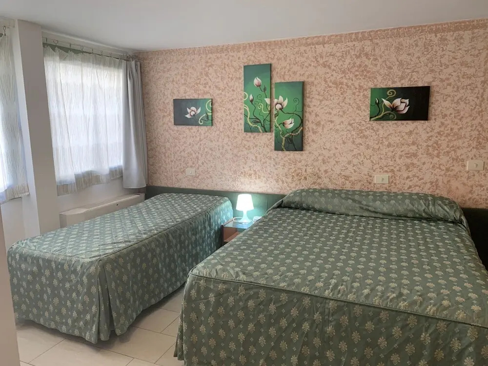 Duplex Studios for 6 People