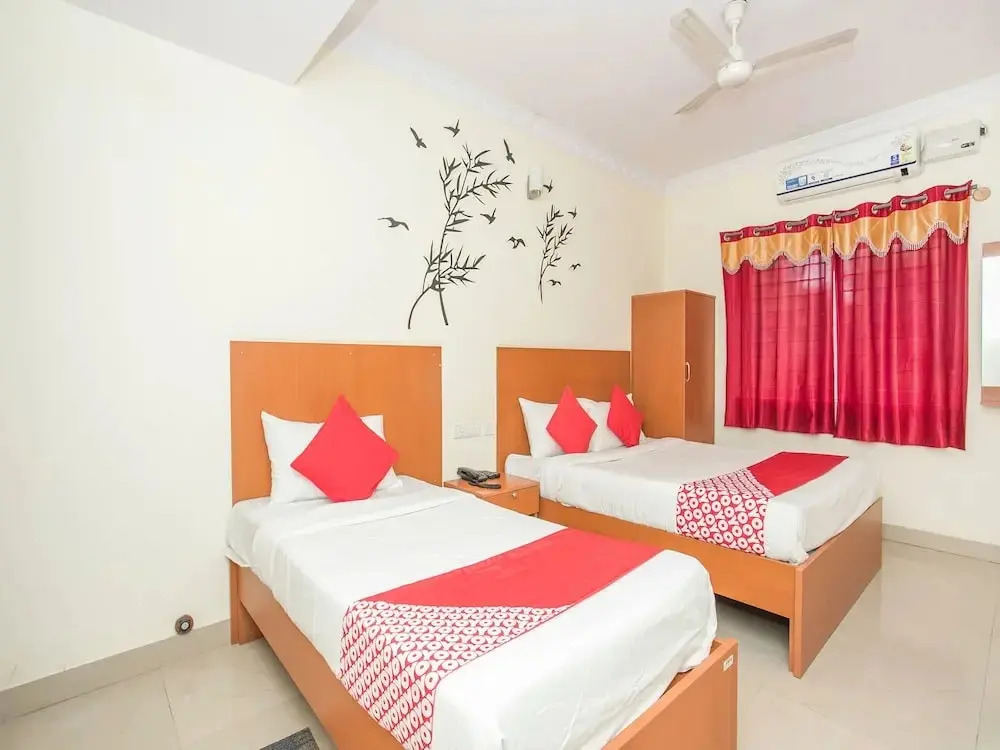 Hotel Shubha Sai by OYO Rooms