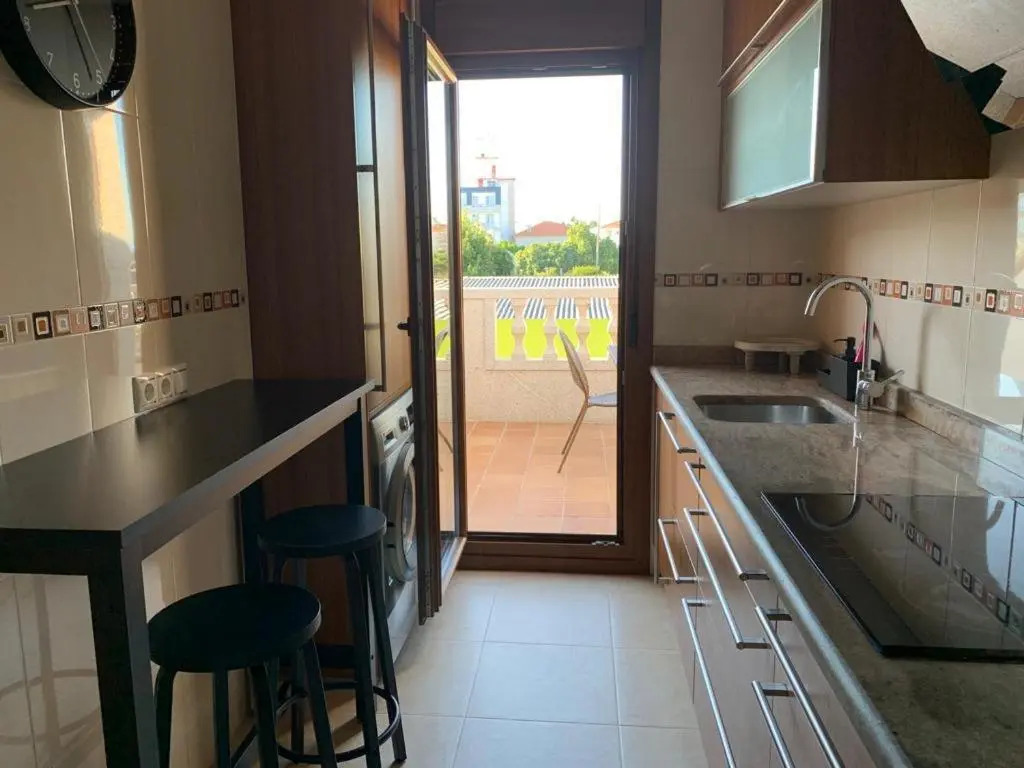 Ático A 5 Min. De Sanxenxo Con Barbacoa Y Garaje