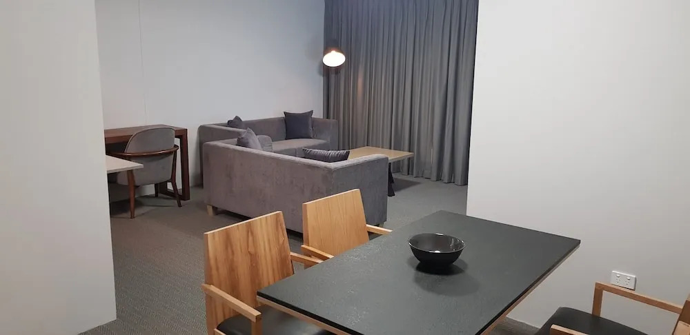 Madison Carrington  Apartments