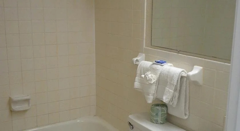 Tulsa Extended Stay Inn & Suites