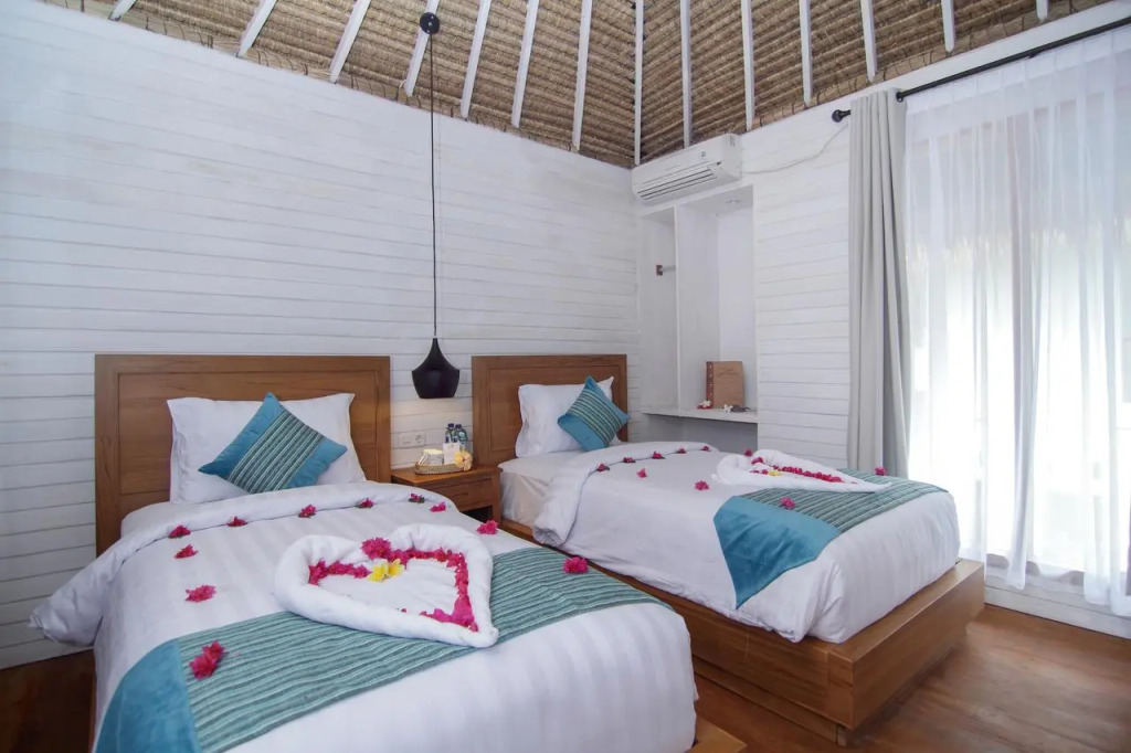 Sadev Resort