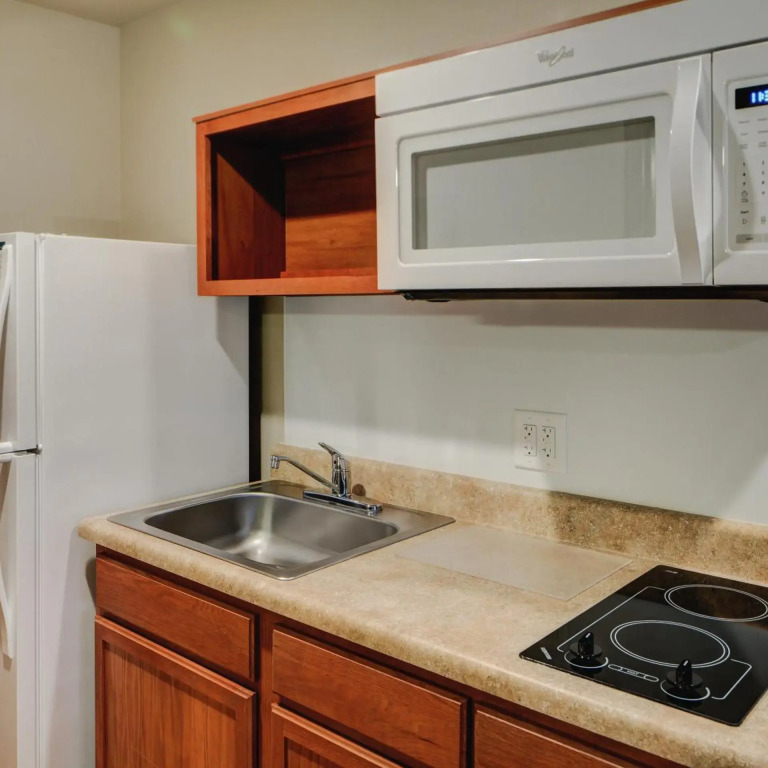 WoodSpring Suites Columbus NE I-270 Airport