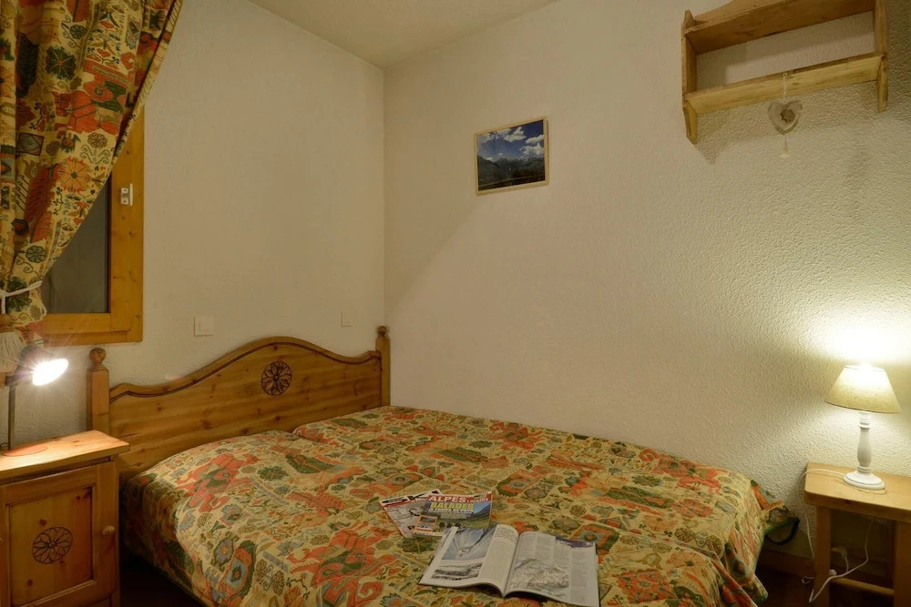 Belle Plagne Two-roomed Apartment on the Slopes for 5 People of 32 mÂ² Care36