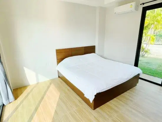 Spacious Private Villa Modern Style near beach