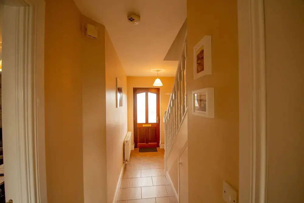 Modern Central Three Bedroom House