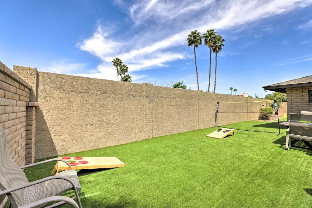 Outdoor Kitchen: Desert Dream Home in Scottsdale!
