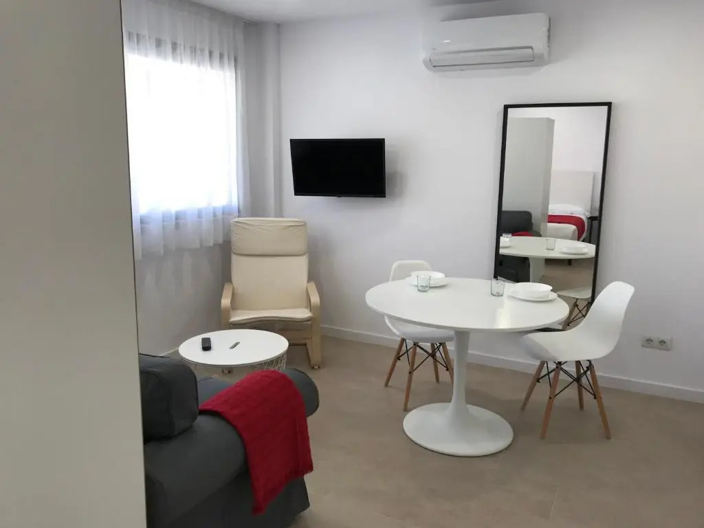 Bet Apartments - City Suites Reig.