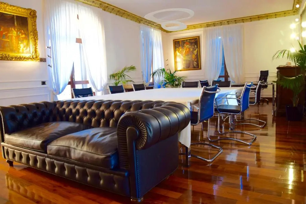 Ball Apartments loc 04163