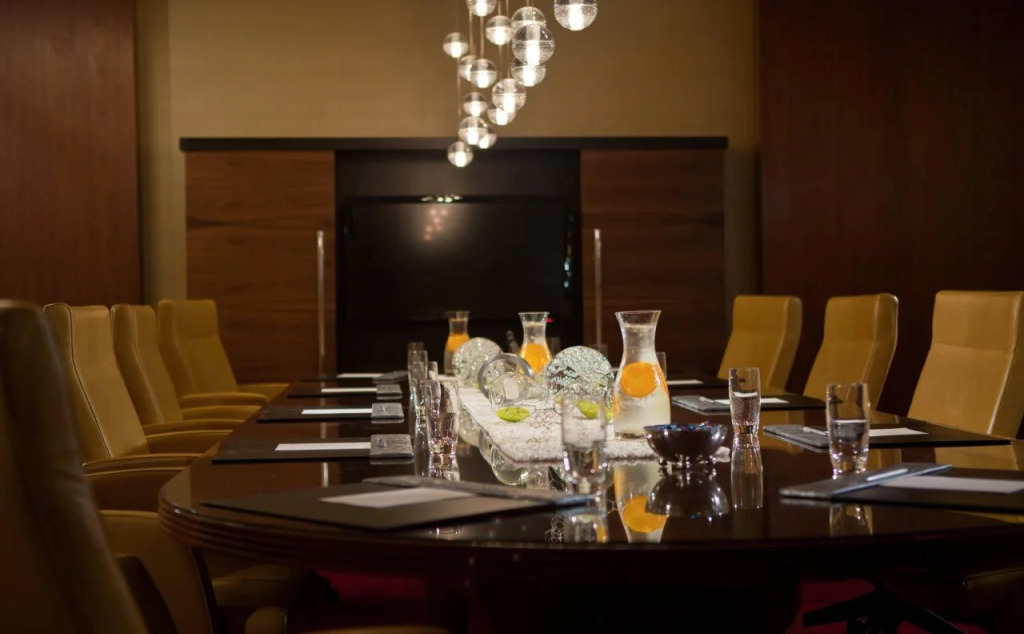 Renaissance Newark Airport Hotel