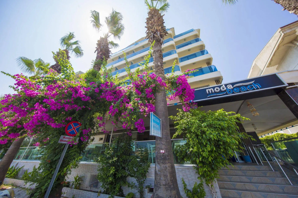 Moda Beach Hotel