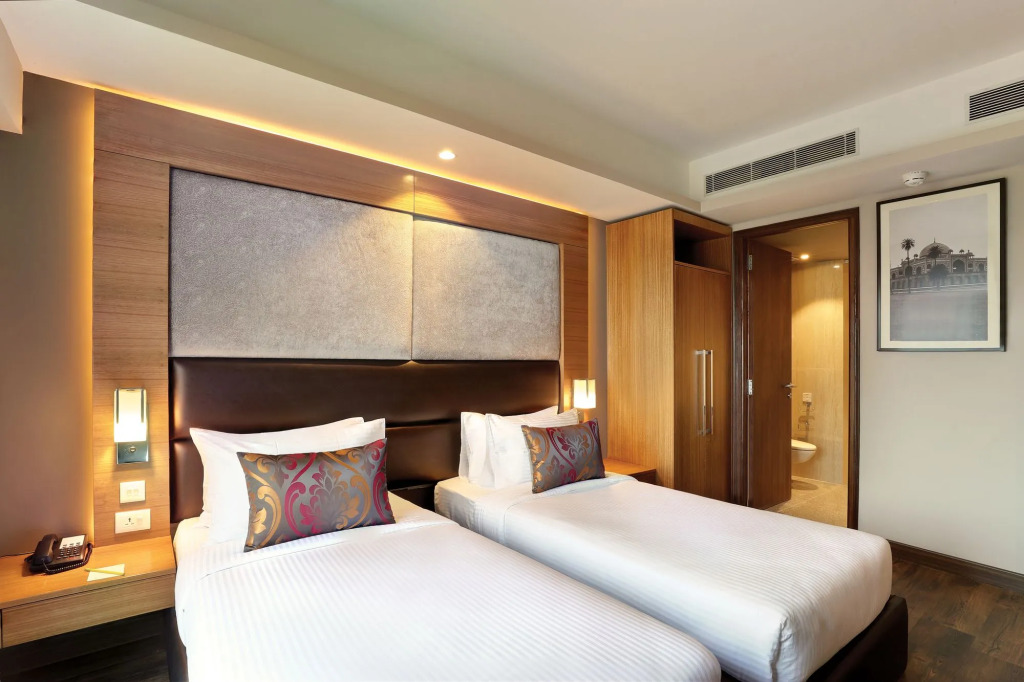 Lemon Tree Hotel, Sector 68, Sohna Road, Gurugram