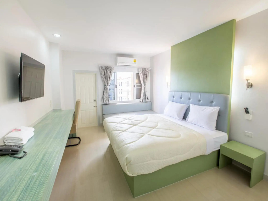 P.A. Thani Hotel
