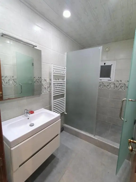 Akid Lotfi En Face Hôtel Méridienne Oran