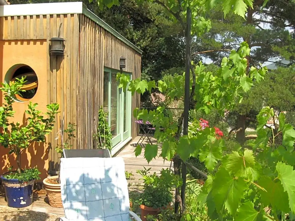 Le Petit Paradis