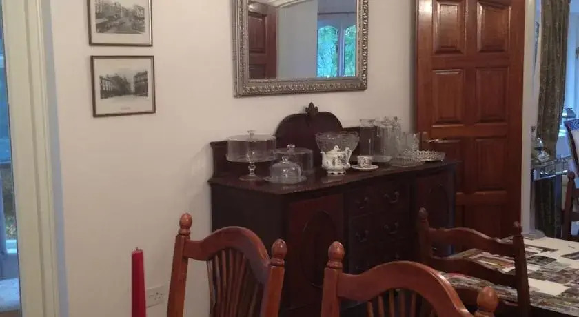 Ashgrove Villa B&B